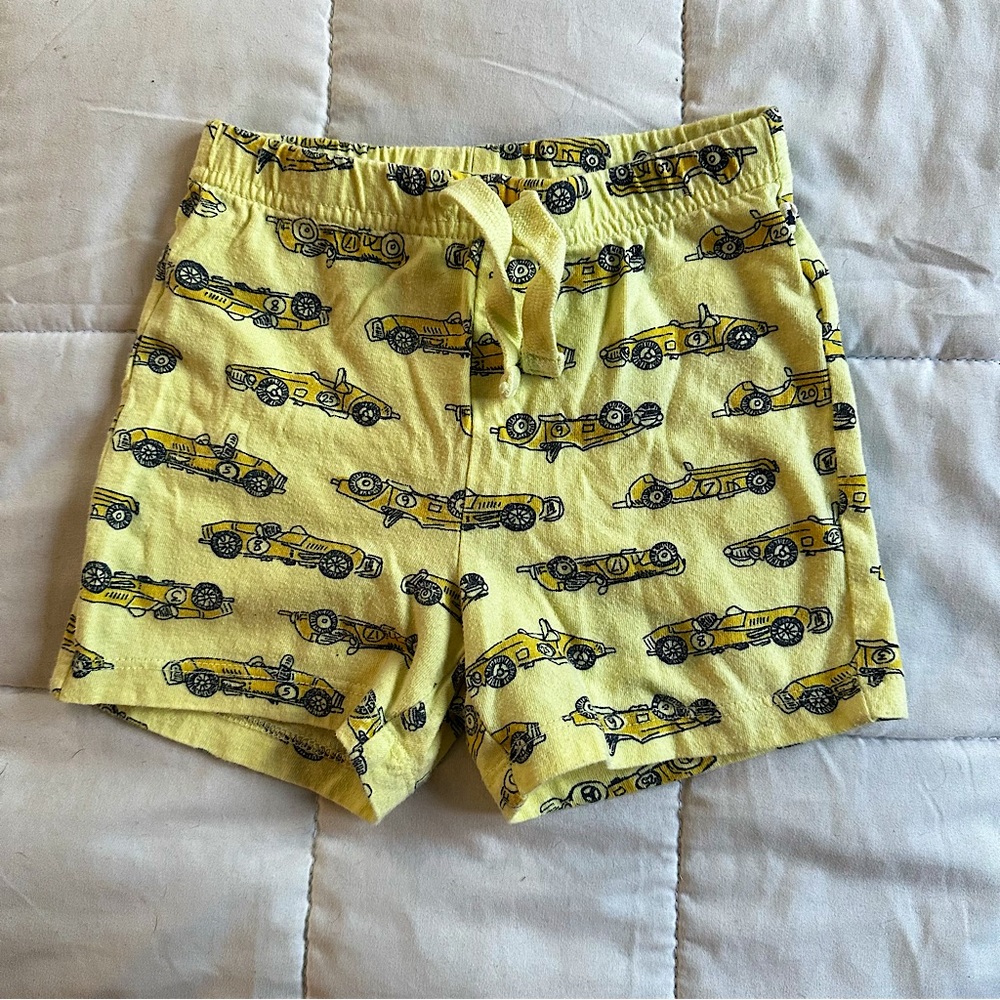 Baby Gap - shorts - Yellow, race car print, Sz: 18-24M